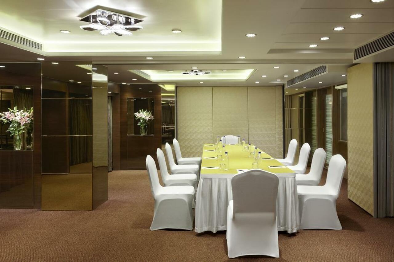 Hotel Suba Galaxy Mumbai Bombaim Exterior foto