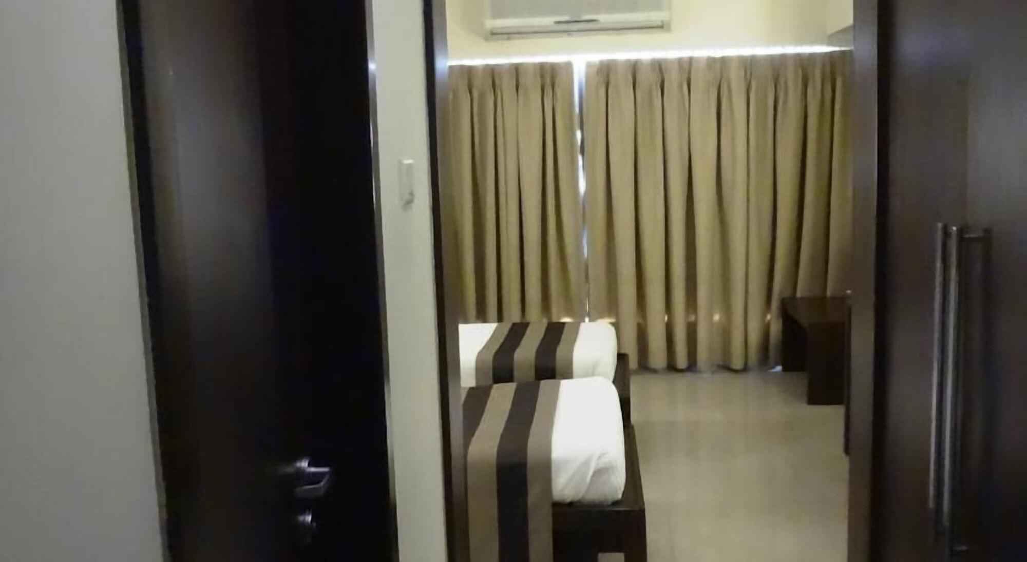 Hotel Suba Galaxy Mumbai Bombaim Exterior foto
