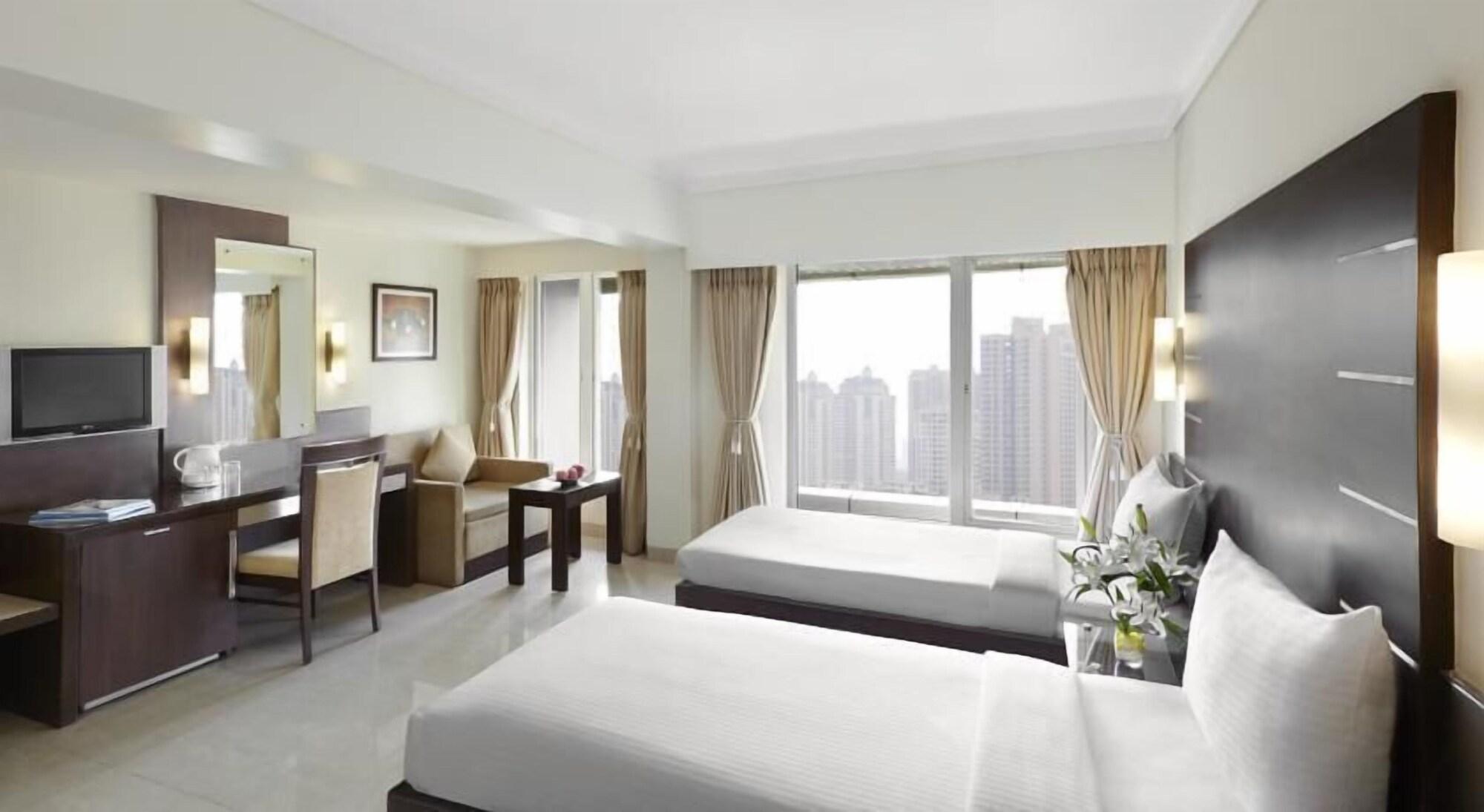 Hotel Suba Galaxy Mumbai Bombaim Exterior foto