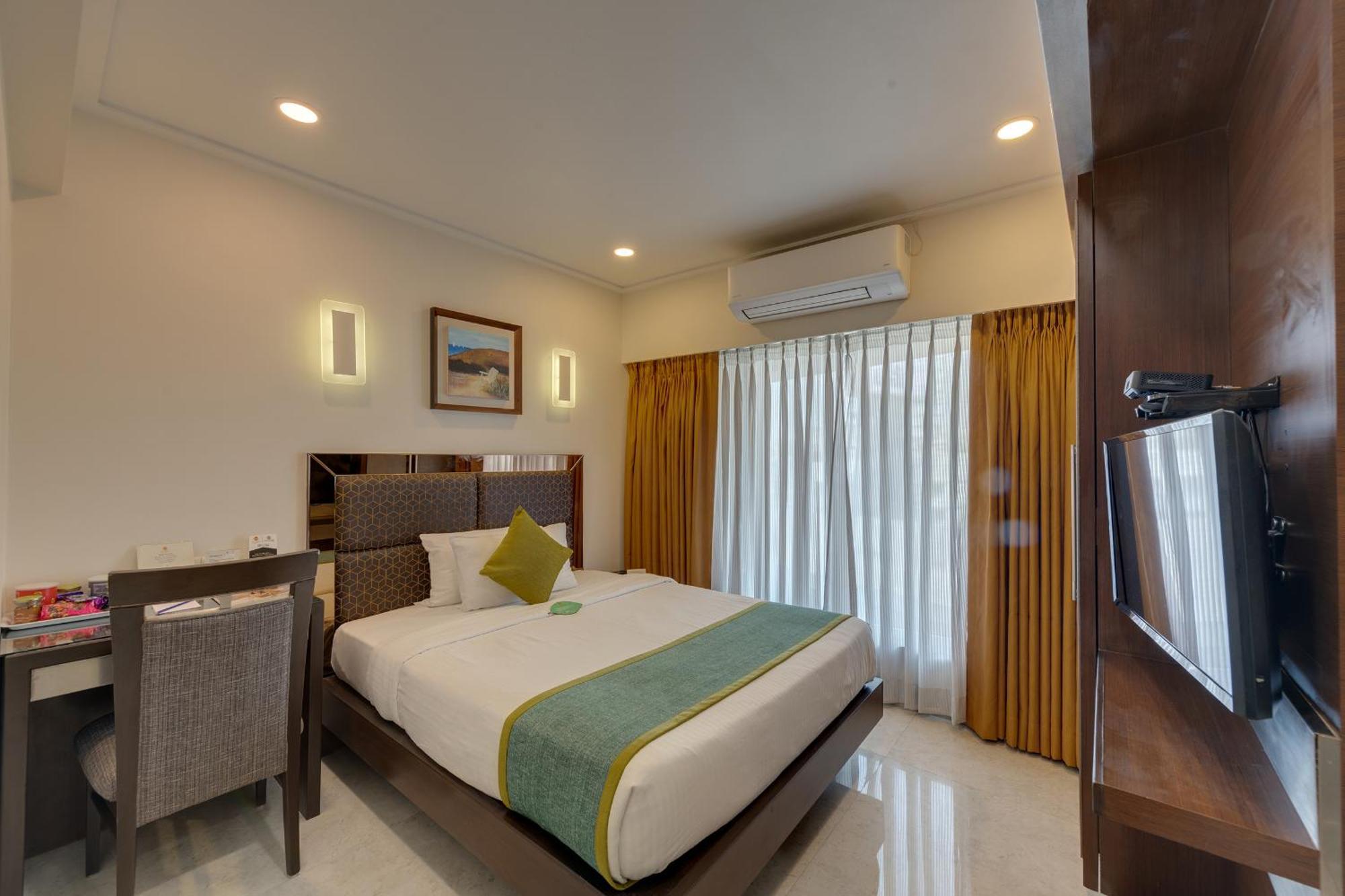 Hotel Suba Galaxy Mumbai Bombaim Exterior foto